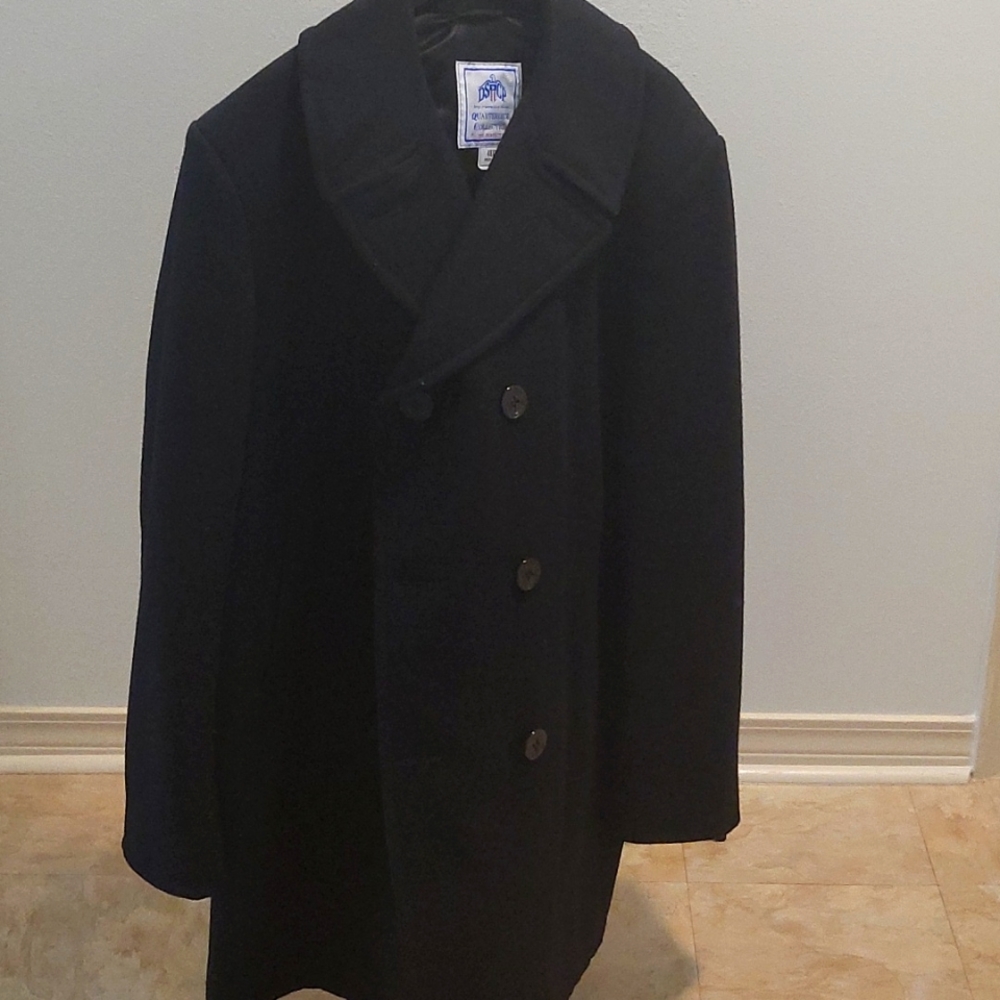 Men's peacoat